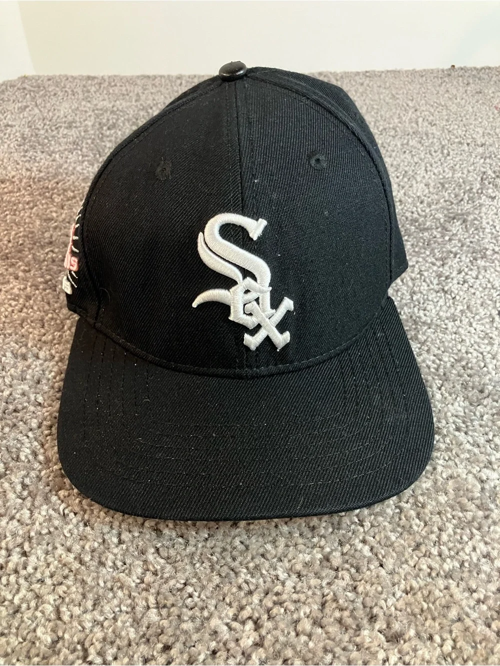 Chicago White Sox MLB Black 2005 World Series SnapBack Hat Cap-Pink Lining
